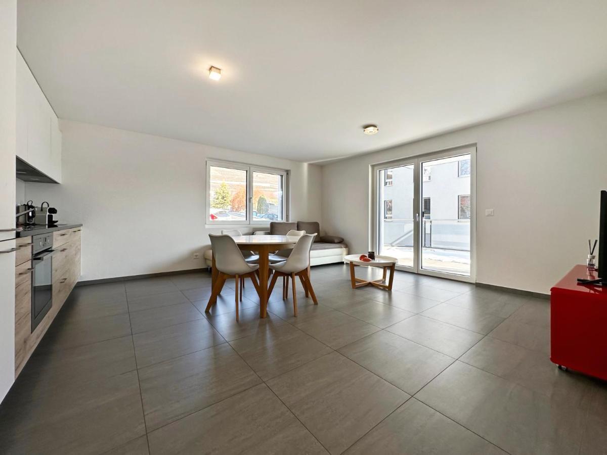 Ferienwohnung Aux Bons Matins De Gege Grimisuat Exterior foto